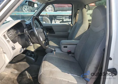 2000 Ford Ranger из США, поврежденный, VIN 1FTYR10C2YTB26282